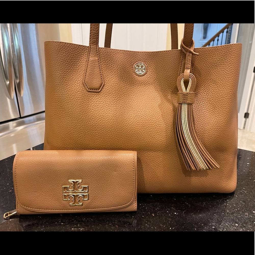 TORY BURCH PERRY BARK BROWN LEATHER SHOULDER BAG MATCHING LARGE BRITTEN WALLET